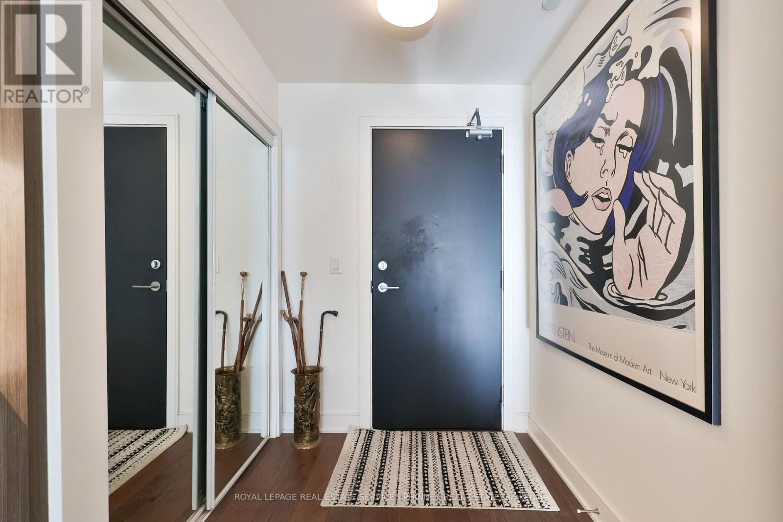 332 - 1575 Lakeshore Road W, Mississauga, Ontario  L5J 0B1 - Photo 3 - W12714462