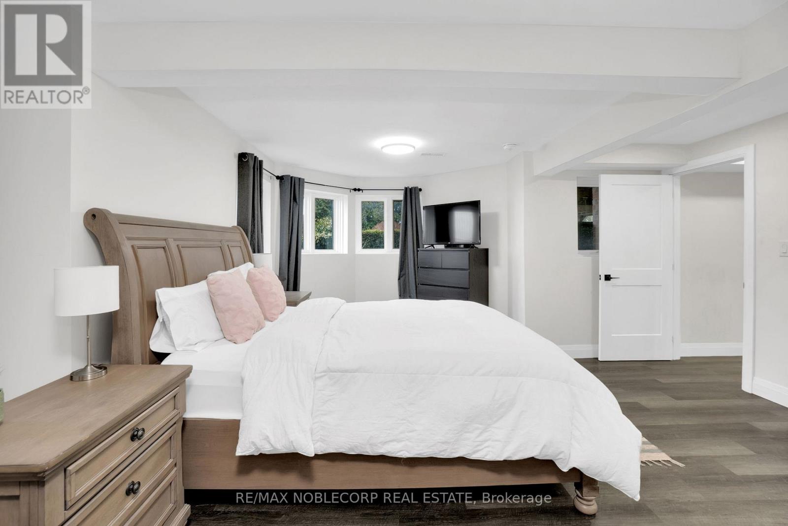 17088 Horseshoe Hill Road, Caledon, Ontario  L7C 2N6 - Photo 32 - W12732834