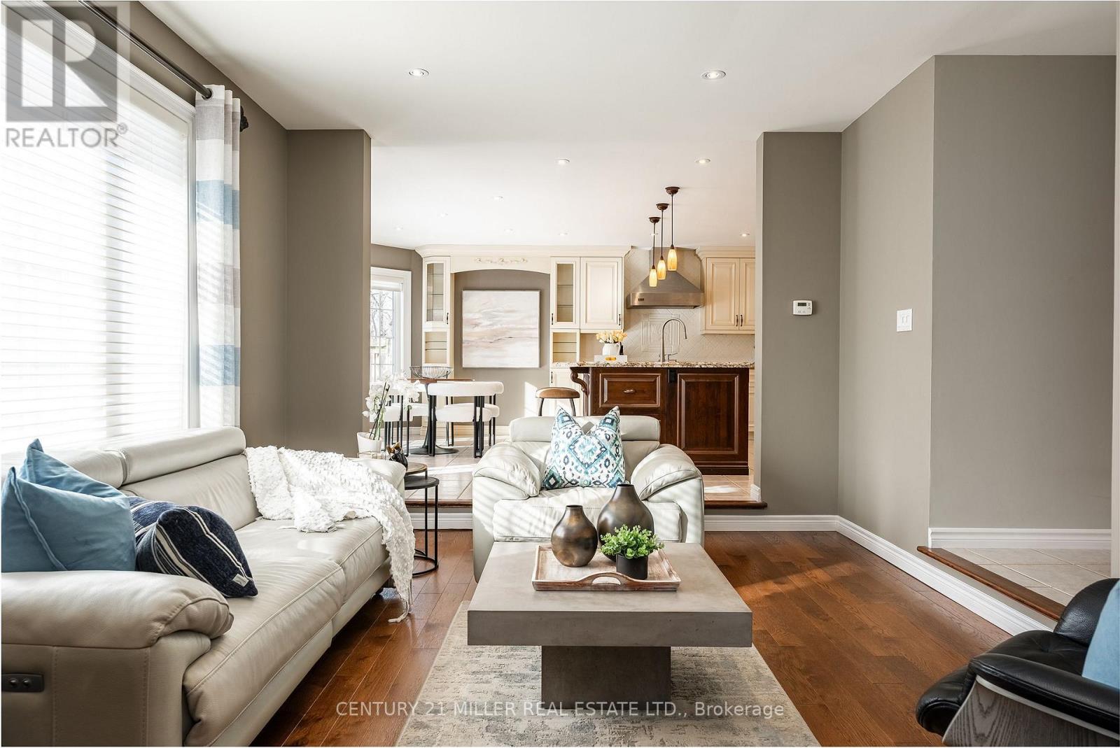 2224 Brays Lane, Oakville, Ontario  L6M 3J6 - Photo 15 - W12732850