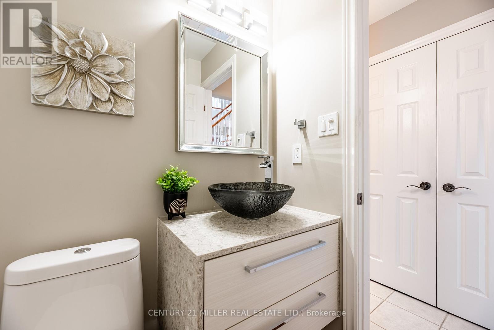 2224 Brays Lane, Oakville, Ontario  L6M 3J6 - Photo 18 - W12732850