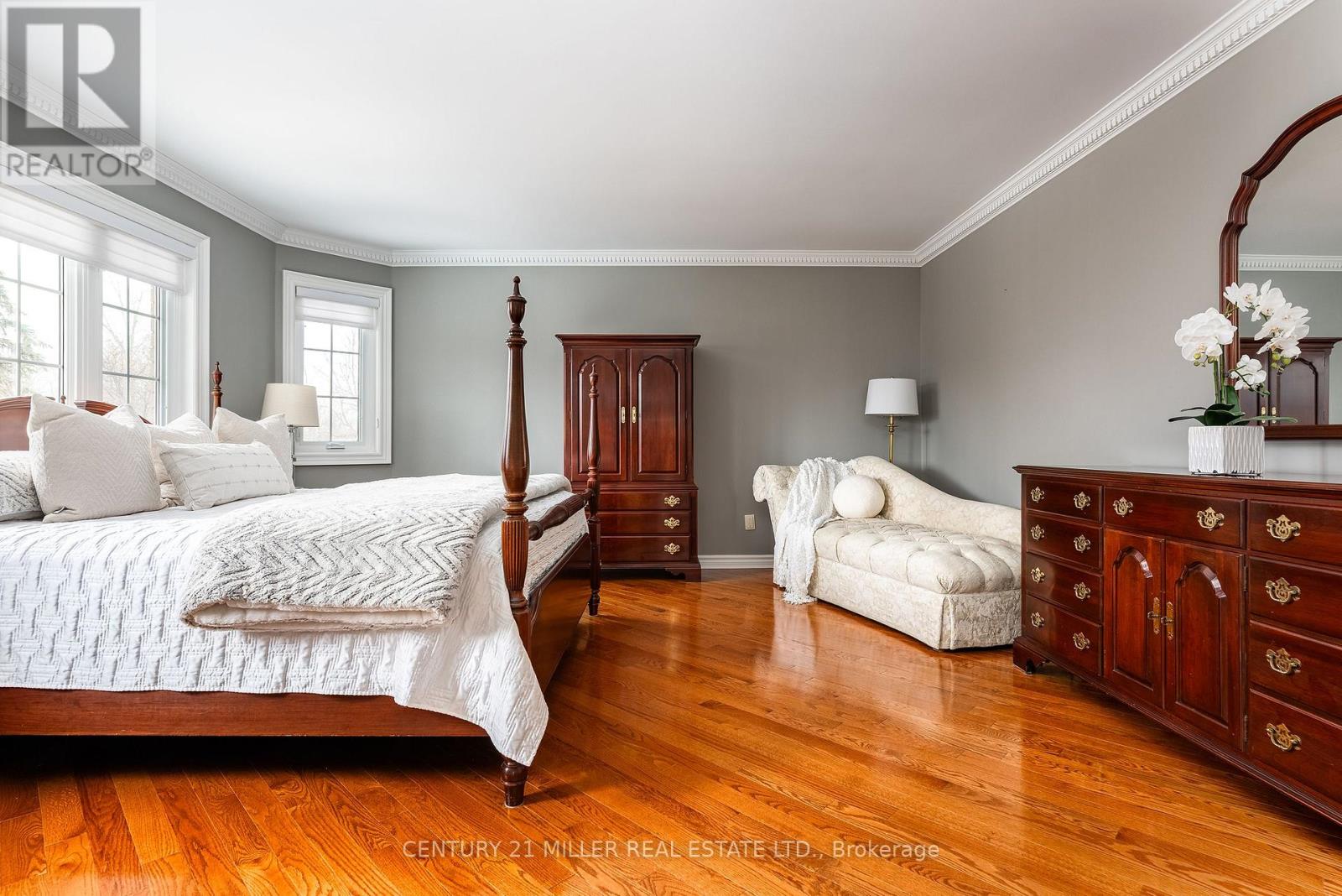 2224 Brays Lane, Oakville, Ontario  L6M 3J6 - Photo 20 - W12732850