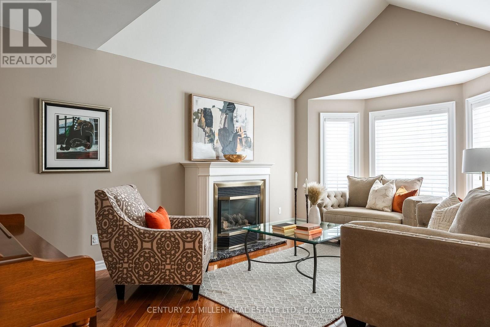 2224 Brays Lane, Oakville, Ontario  L6M 3J6 - Photo 5 - W12732850