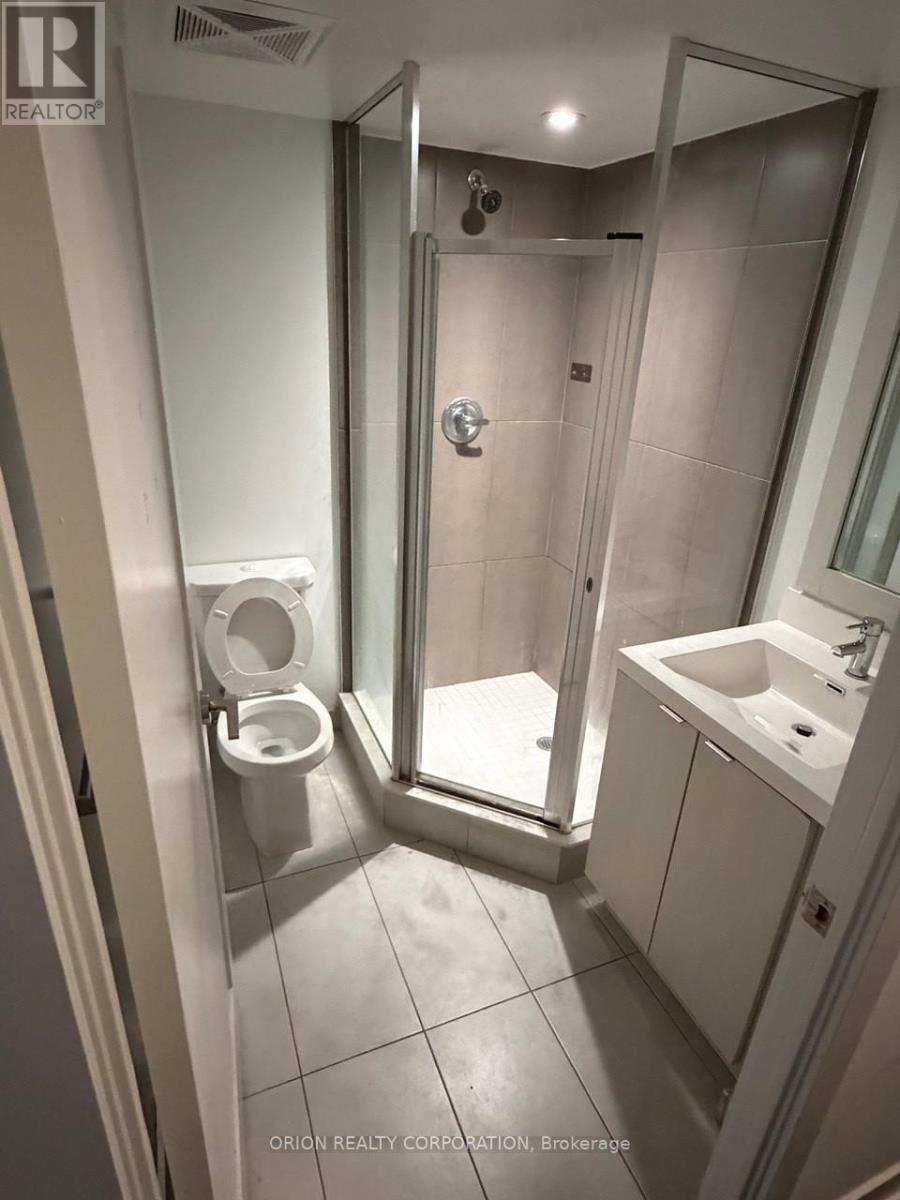 1721 - 9 Mabelle Avenue, Toronto, Ontario  M9A 0E1 - Photo 5 - W12732862