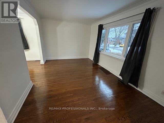 311 Thirtieth Street, Toronto, Ontario  M8W 3E4 - Photo 2 - W12732864