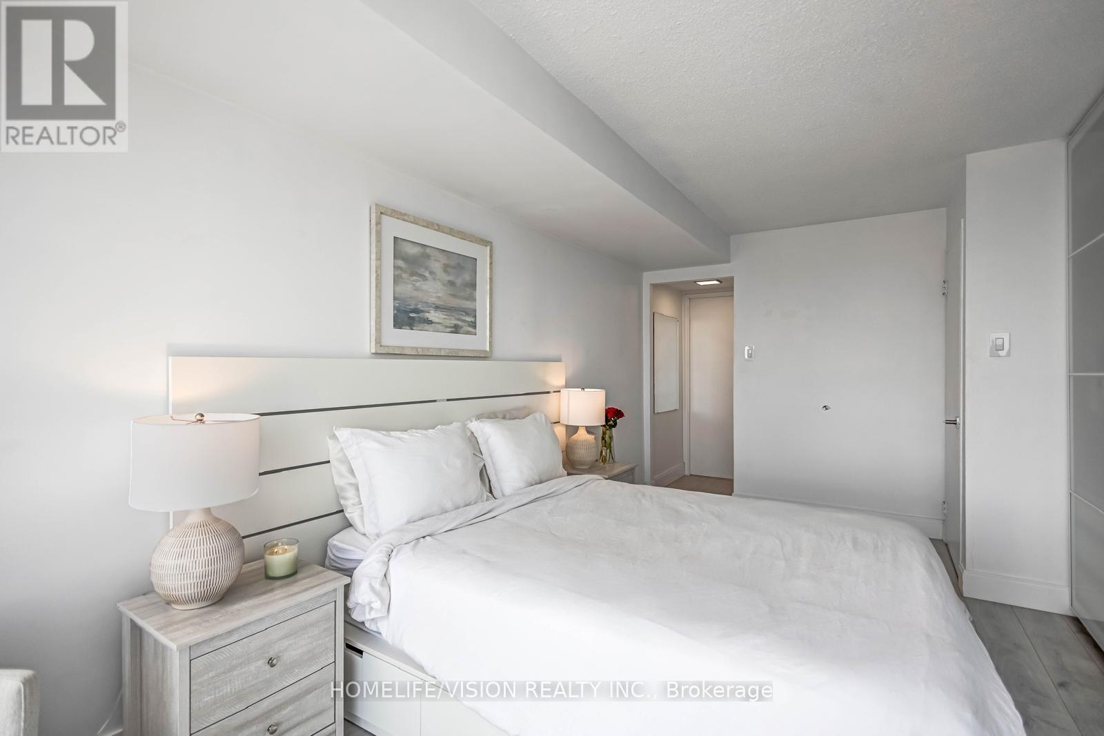 2501 - 4205 Shipp Drive, Mississauga, Ontario  L4Z 2Y9 - Photo 13 - W12732870