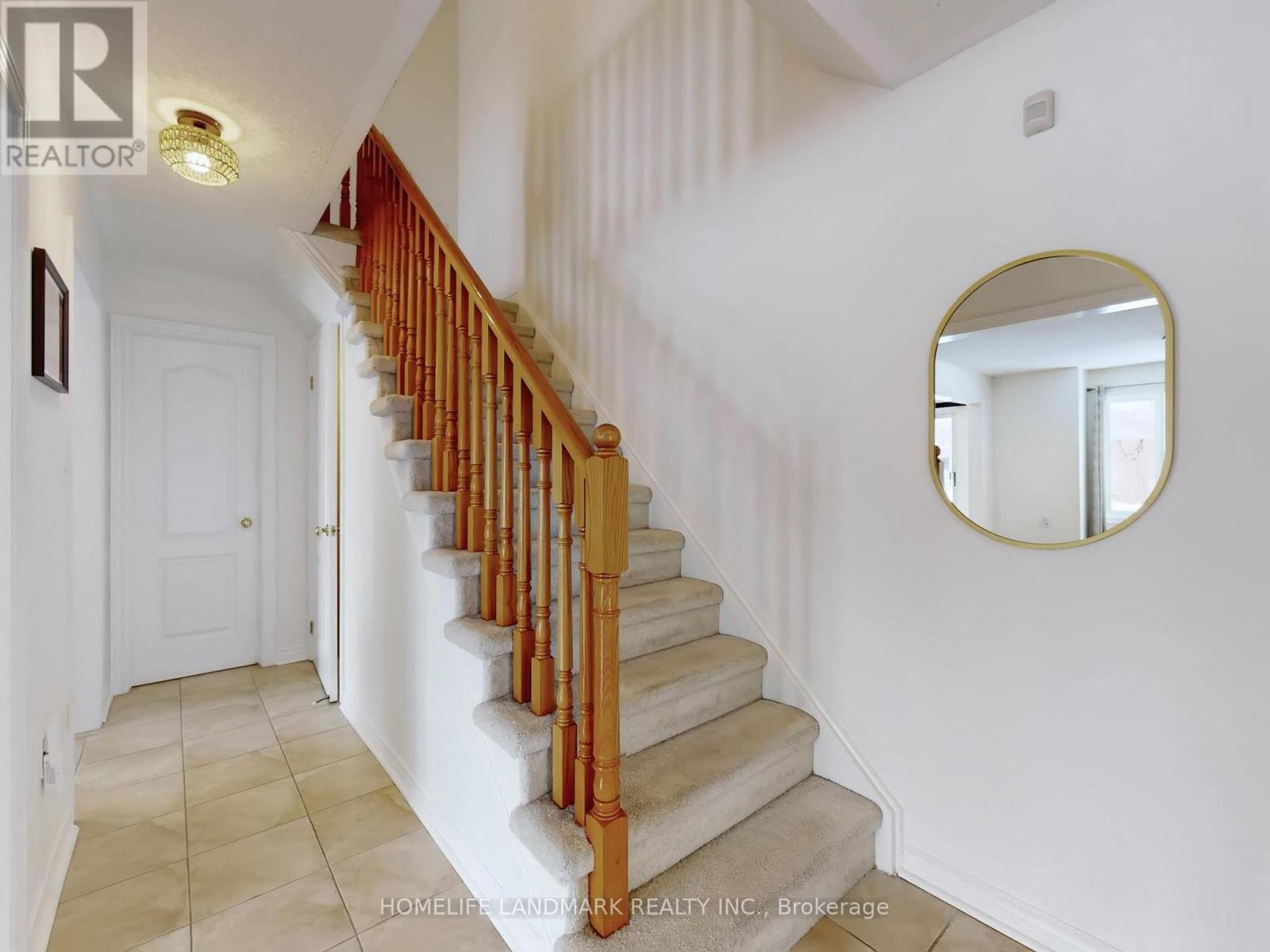 156 Pressed Brick Drive, Brampton, Ontario  L6V 4K6 - Photo 19 - W12732888