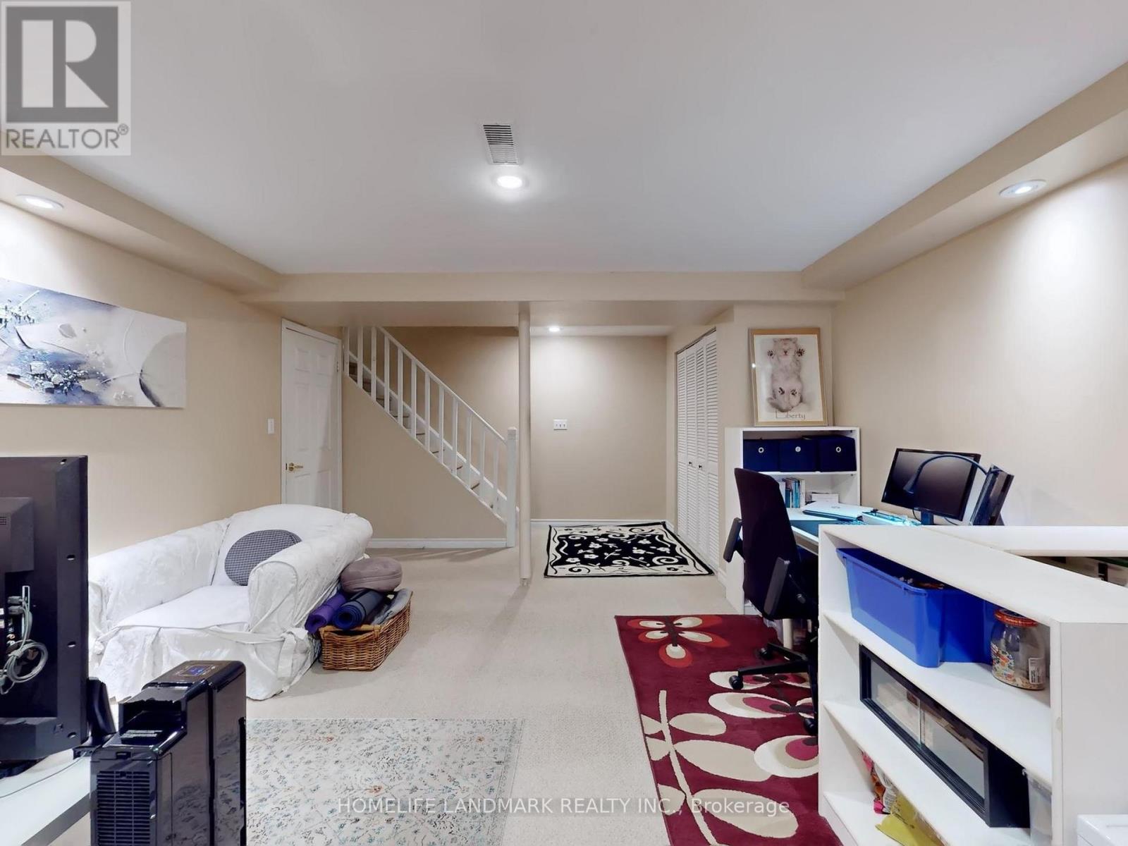 156 Pressed Brick Drive, Brampton, Ontario  L6V 4K6 - Photo 34 - W12732888