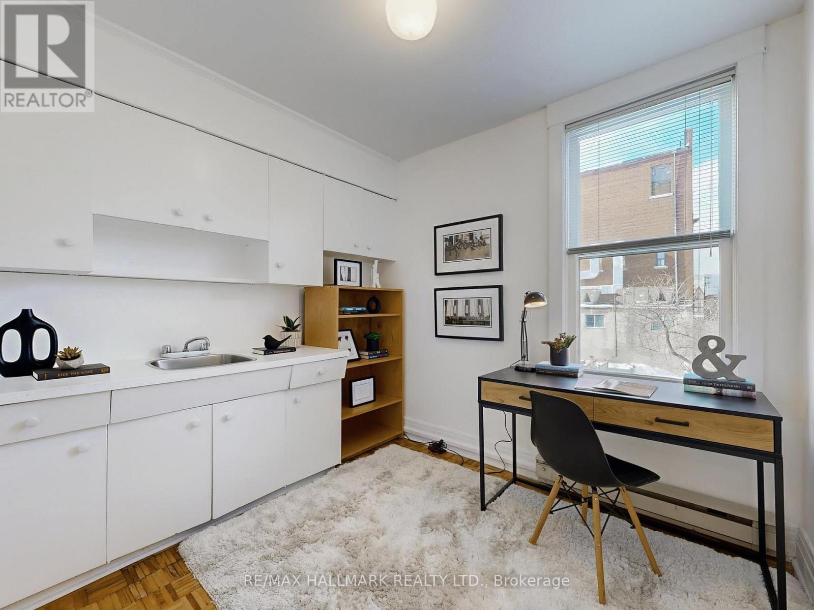 242 Delaware Avenue, Toronto, Ontario  M6H 2T6 - Photo 26 - W12732906