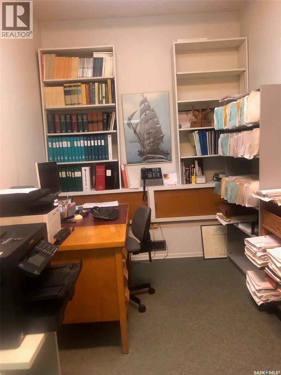 17 1st Avenue Nw, Preeceville, Saskatchewan  S0A 3B0 - Photo 4 - SK027484