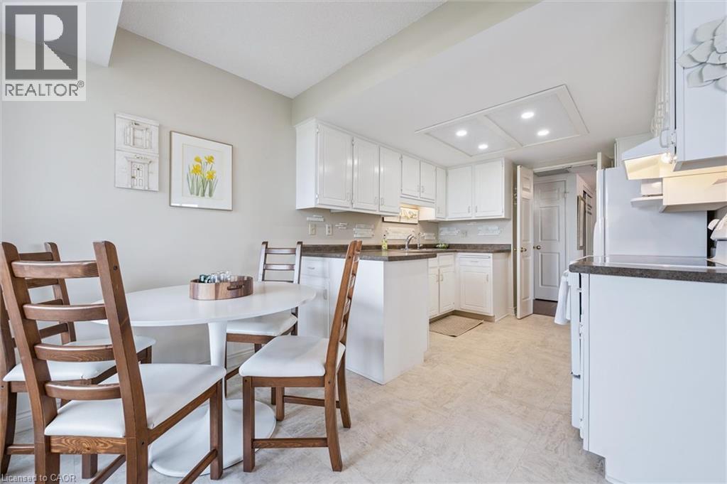 6 Willow Street Unit# 702, Waterloo, Ontario N2J 4S3 - Photo 19 - 40796372