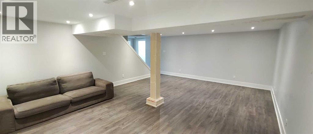 9836 Elbow Drive Sw, Calgary, Alberta  T2V 1M3 - Photo 15 - A2278408