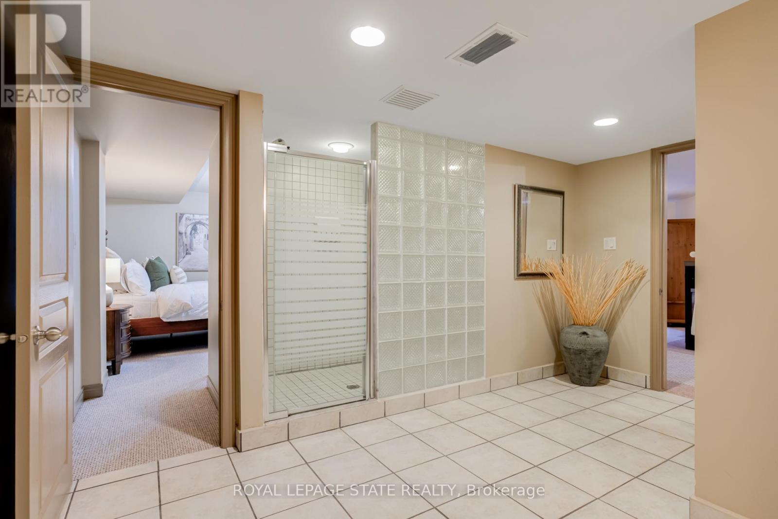 34 Harrington Place, Hamilton, Ontario  L9G 4Z2 - Photo 32 - X12732938