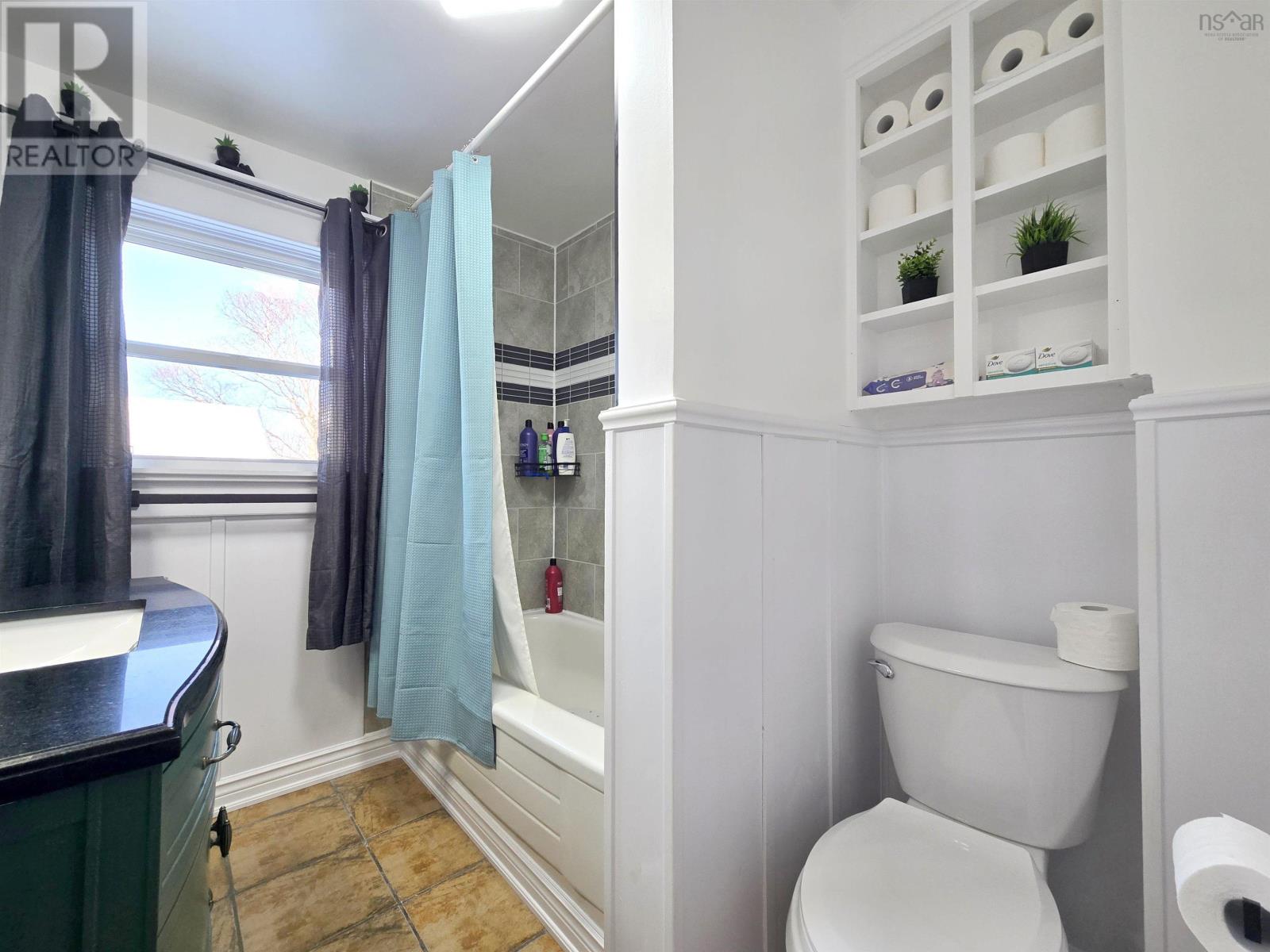 34 Dale Street, Amherst, Nova Scotia  B4H 2A4 - Photo 24 - 202601568