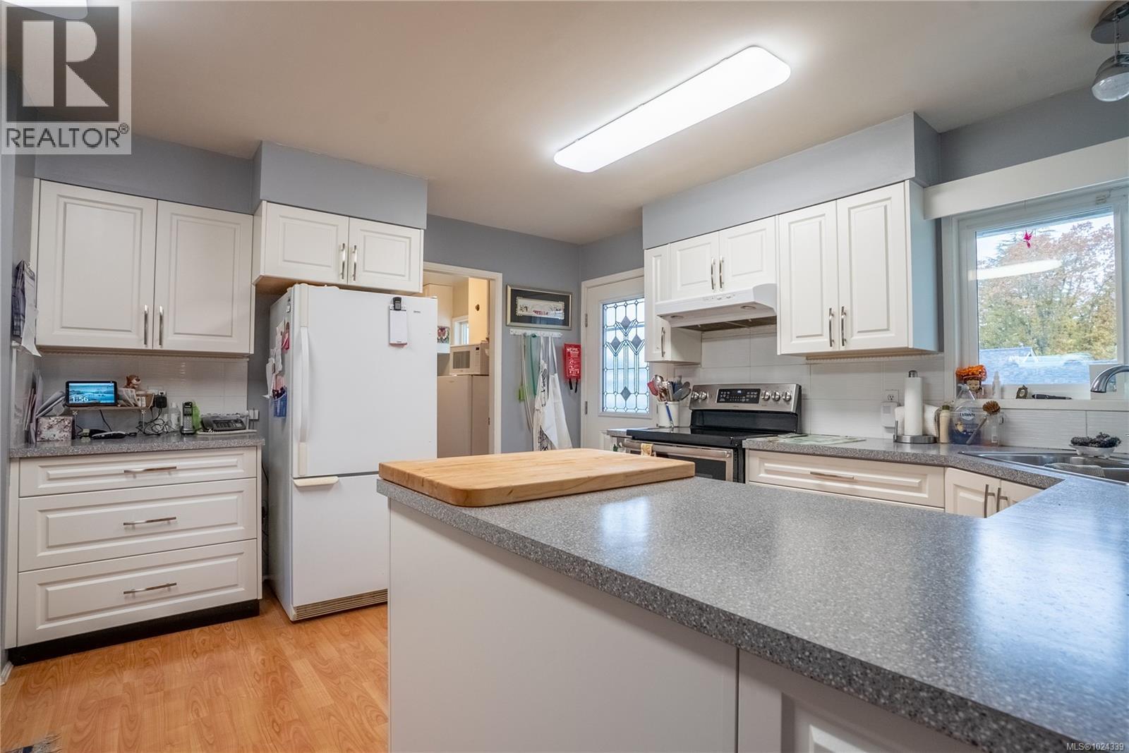 6327 Lansdowne Pl, Duncan, British Columbia  V9L 5R2 - Photo 14 - 1024339