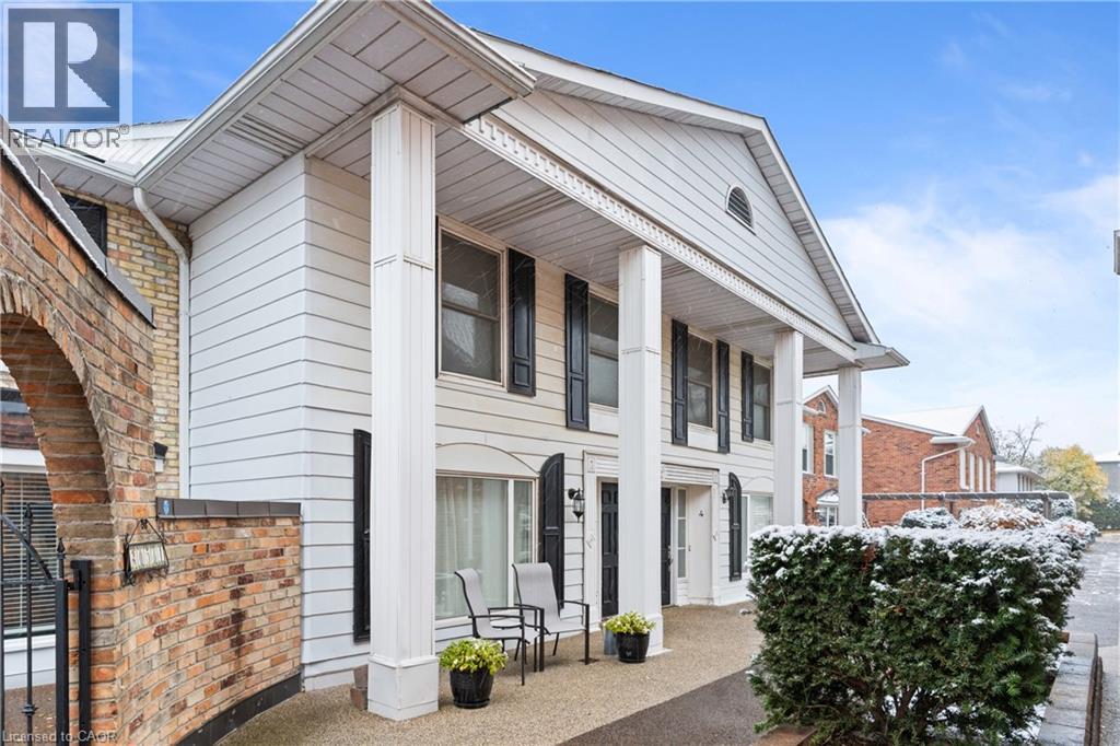 2058 Brant Street Unit# 3, Burlington, Ontario L7P 3A6 - Photo 2 - 40801194