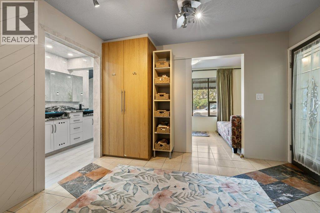 2245 Bennett Road, Kelowna, British Columbia  V1V 2N3 - Photo 30 - 10373436