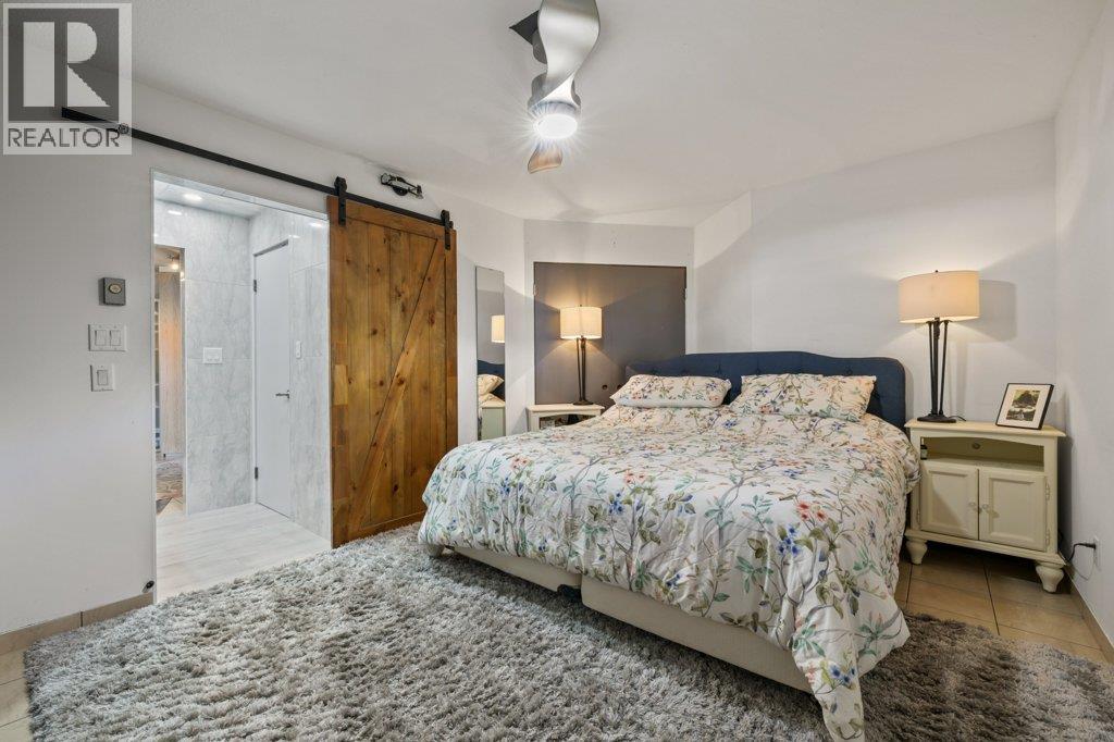 2245 Bennett Road, Kelowna, British Columbia  V1V 2N3 - Photo 32 - 10373436