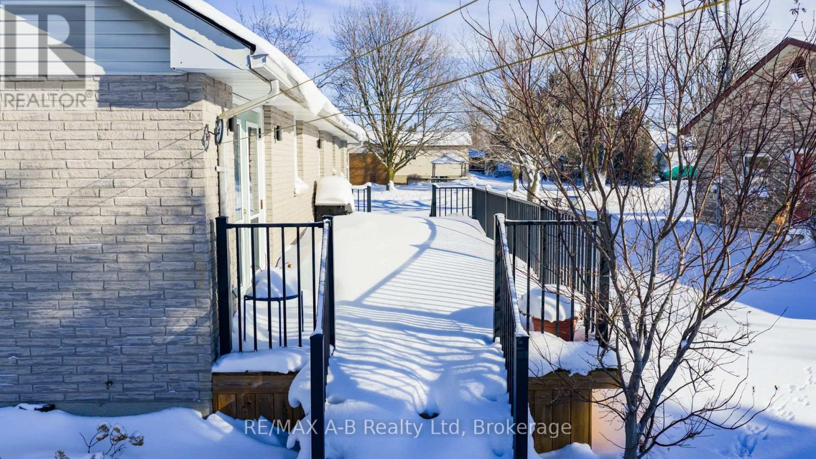 184 Henry Street, West Perth, Ontario  N0K 1N0 - Photo 33 - X12733080