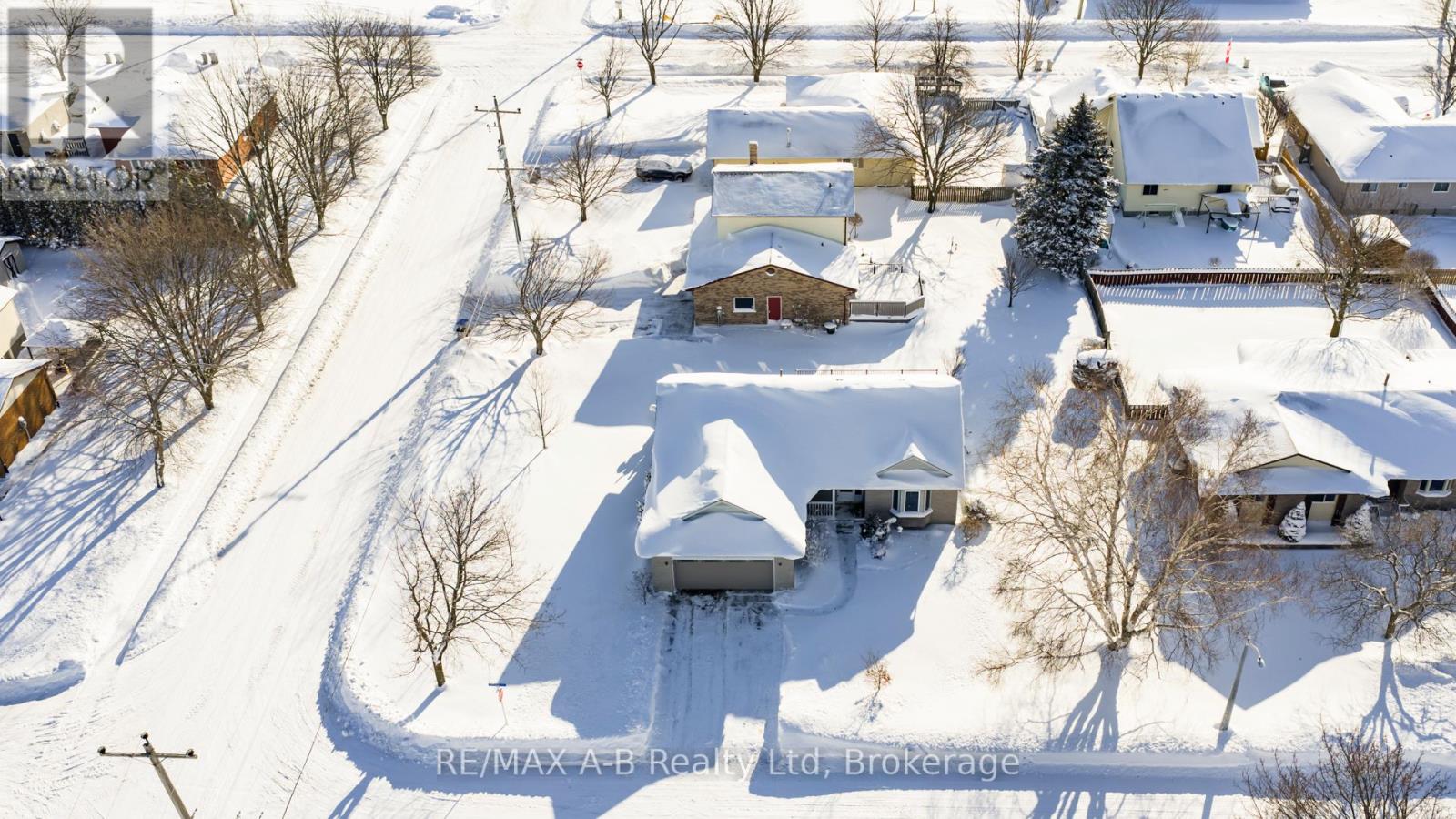 184 Henry Street, West Perth, Ontario  N0K 1N0 - Photo 36 - X12733080