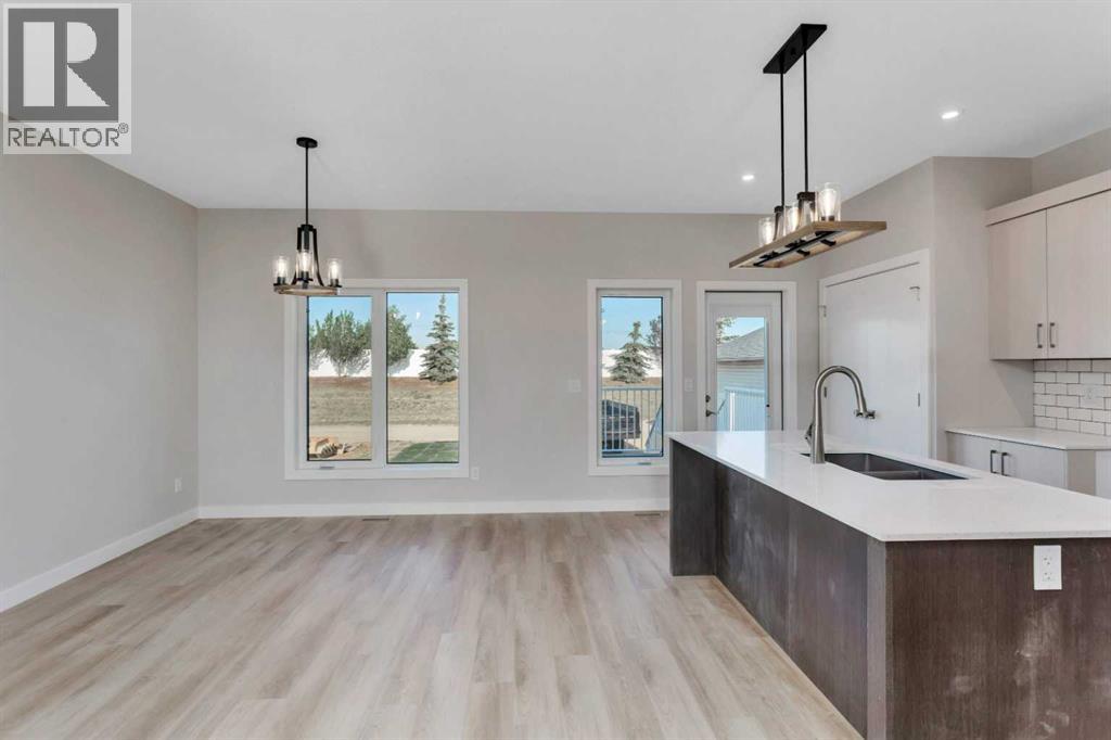 101 Aztec Crescent, Blackfalds, Alberta  T4M 0M7 - Photo 17 - A2233145