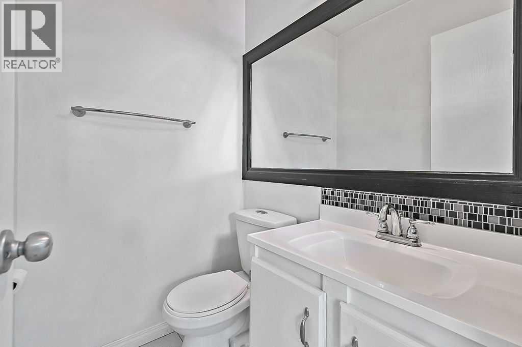 55, 740 Bracewood Drive Sw, Calgary, Alberta  T2W 3N3 - Photo 8 - A2274419