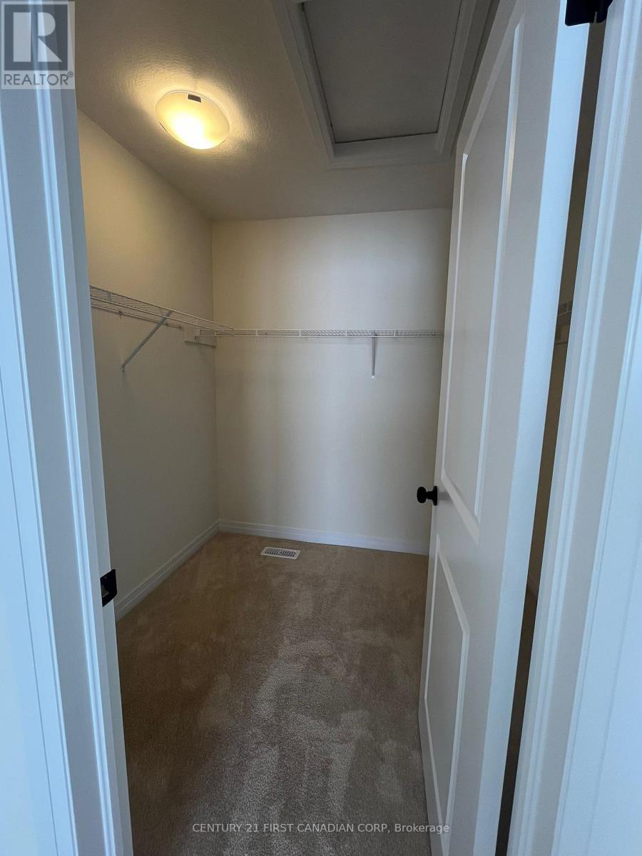 19 Becker Street, Stratford, Ontario  N5A 6S6 - Photo 12 - X12733066