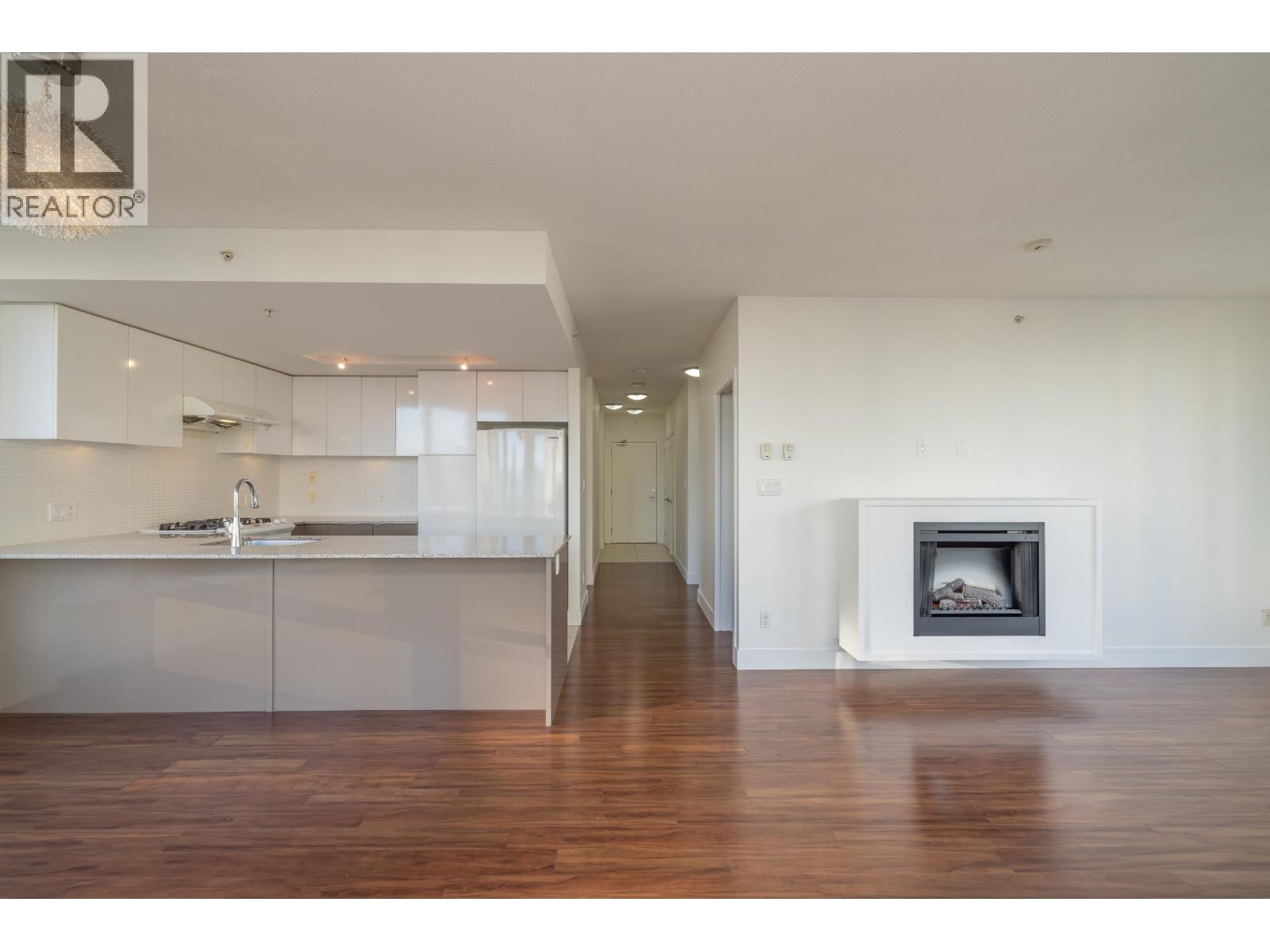 702 4808 Hazel Street, Burnaby, British Columbia  V5H 0A2 - Photo 8 - R3083581