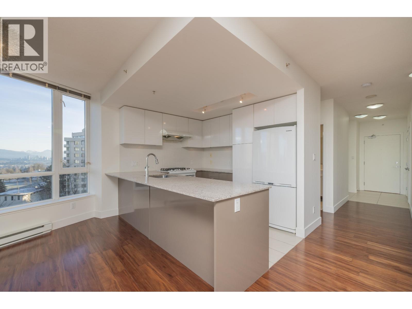 702 4808 Hazel Street, Burnaby, British Columbia  V5H 0A2 - Photo 6 - R3083581