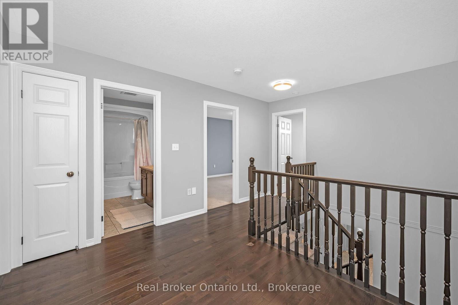 23 Bellflower Boulevard, Hamilton, Ontario  L0R 1P0 - Photo 16 - X12733088