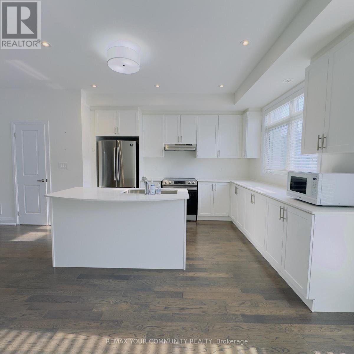 137 Moneypenny Place, Vaughan, Ontario  L4J 0L1 - Photo 13 - N12731872