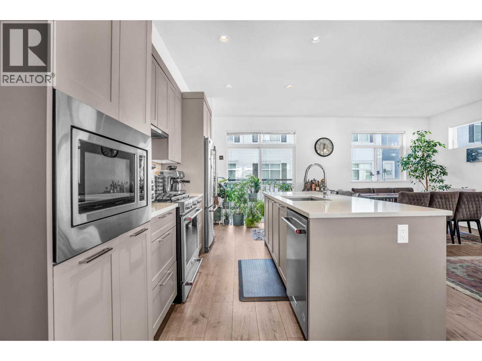 135 1220 Rocklin, Coquitlam, British Columbia  V3B 0R6 - Photo 6 - R3083613