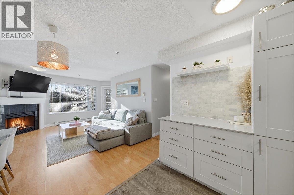 303 1433 E 1st Avenue, Vancouver, British Columbia  V5N 1A4 - Photo 4 - R3083650