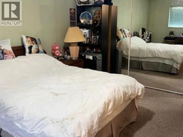 5693 Porpoise Bay Road, Sechelt, British Columbia  V0N 3A4 - Photo 12 - R3083606