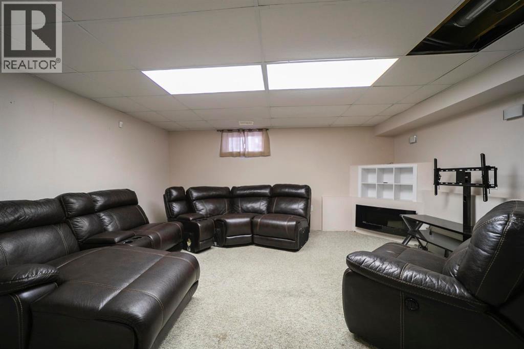 5220 47 Street, Camrose, Alberta  T4V 1K4 - Photo 19 - A2271815