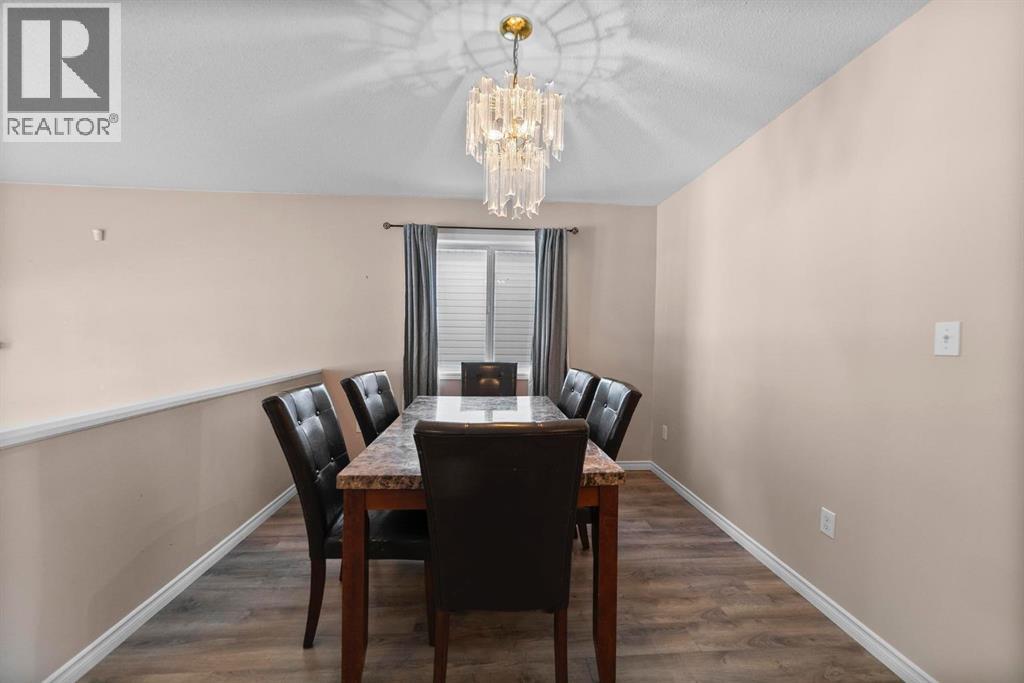 5220 47 Street, Camrose, Alberta  T4V 1K4 - Photo 7 - A2271815