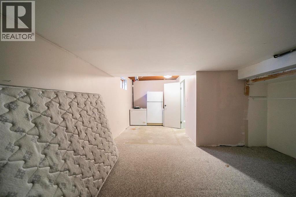 5220 47 Street, Camrose, Alberta  T4V 1K4 - Photo 21 - A2271815