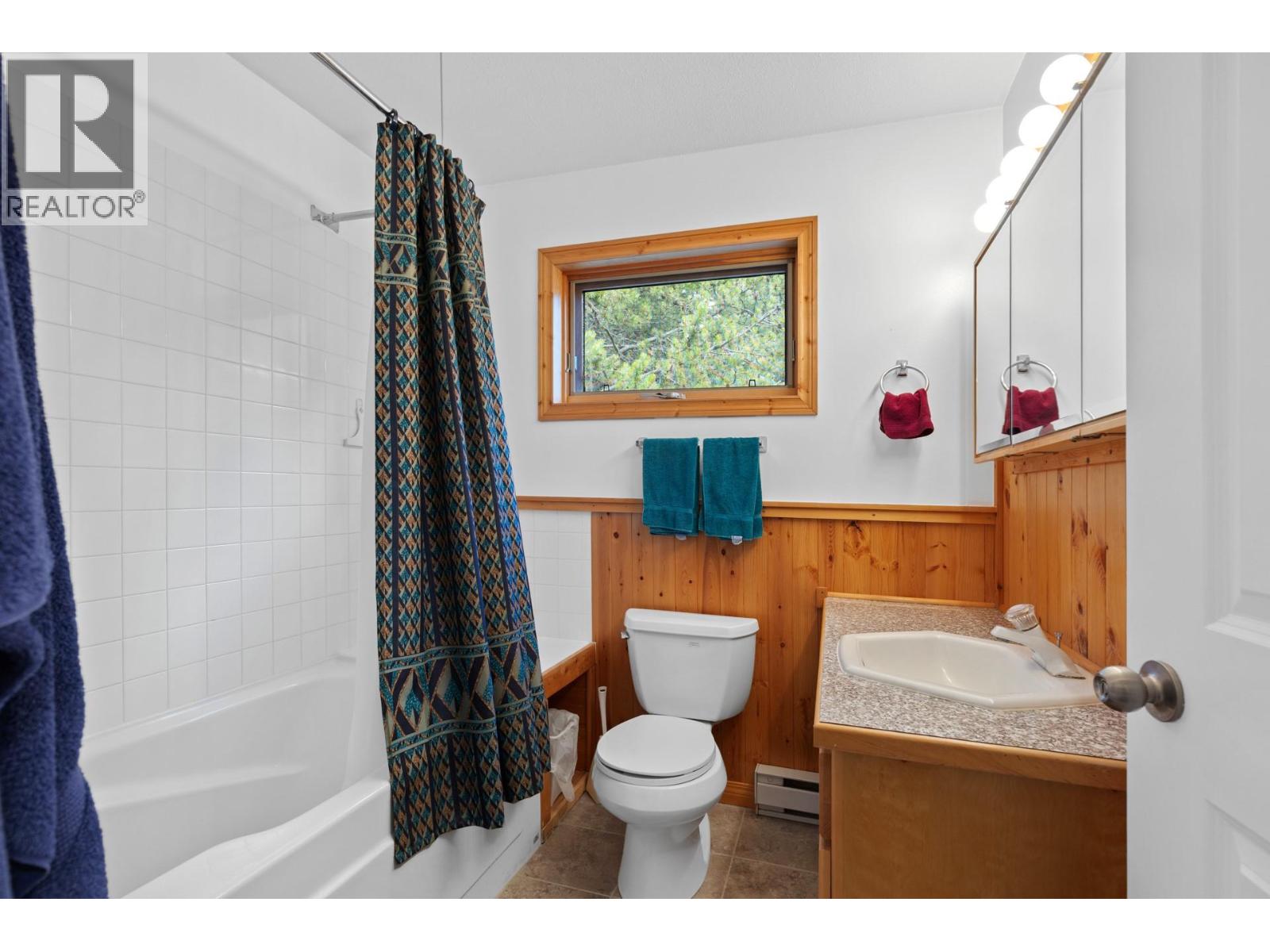 9245 Paradise Road, Kelowna, British Columbia  V1P 1K4 - Photo 35 - 10374016