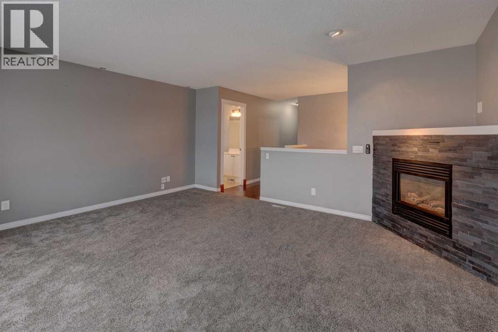 11065 Hidden Valley Drive Nw, Calgary, Alberta  T3A 5Z3 - Photo 12 - A2277224