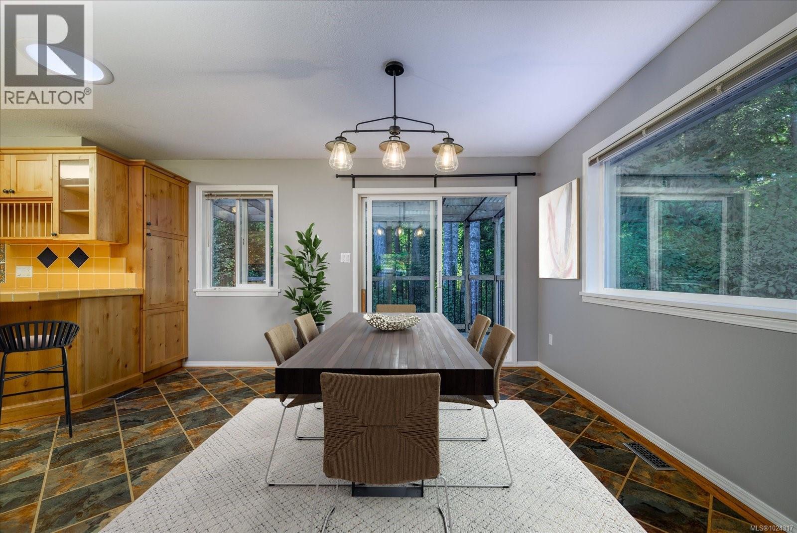 909 Brookfield Pl, Nanaimo, British Columbia  V9R 6P4 - Photo 5 - 1024317