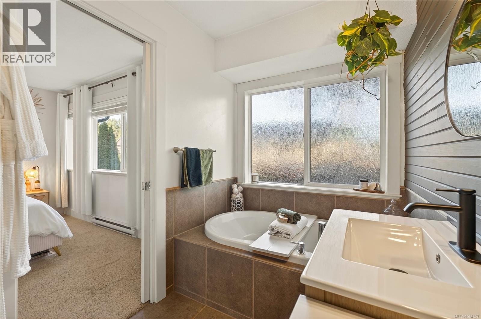 1126 Beechwood Dr, Nanaimo, British Columbia  V9R 7E2 - Photo 30 - 1024207