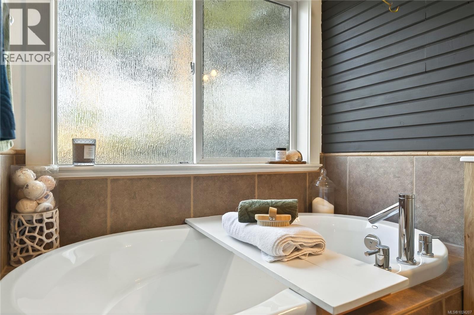 1126 Beechwood Dr, Nanaimo, British Columbia  V9R 7E2 - Photo 31 - 1024207