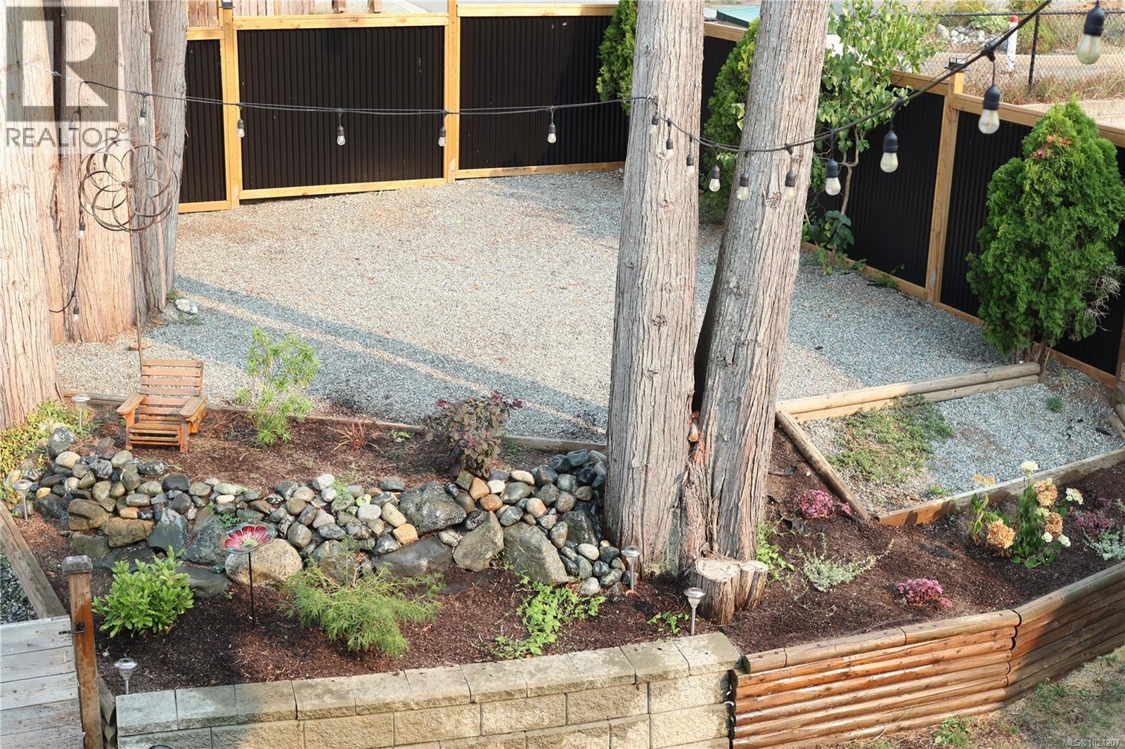 1126 Beechwood Dr, Nanaimo, British Columbia  V9R 7E2 - Photo 70 - 1024207