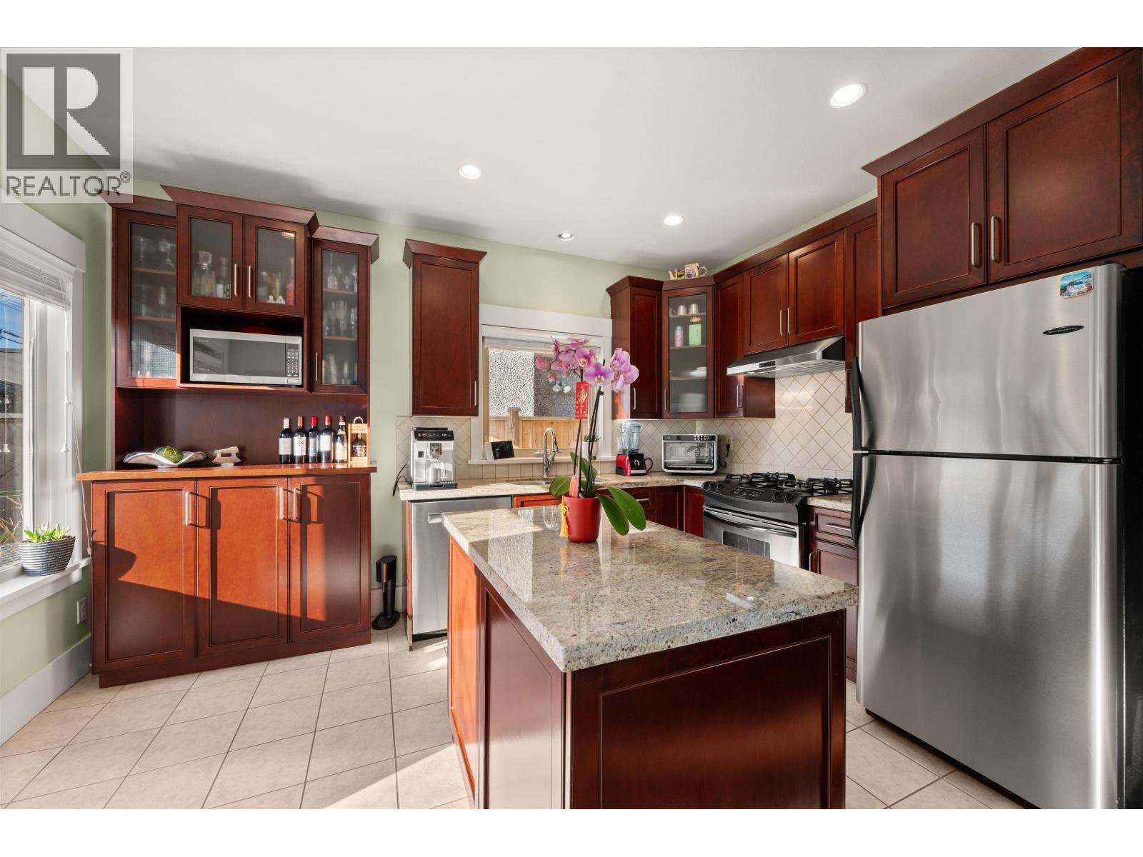 720 W 68th Avenue, Vancouver, British Columbia  V6P 2T9 - Photo 12 - R3083445