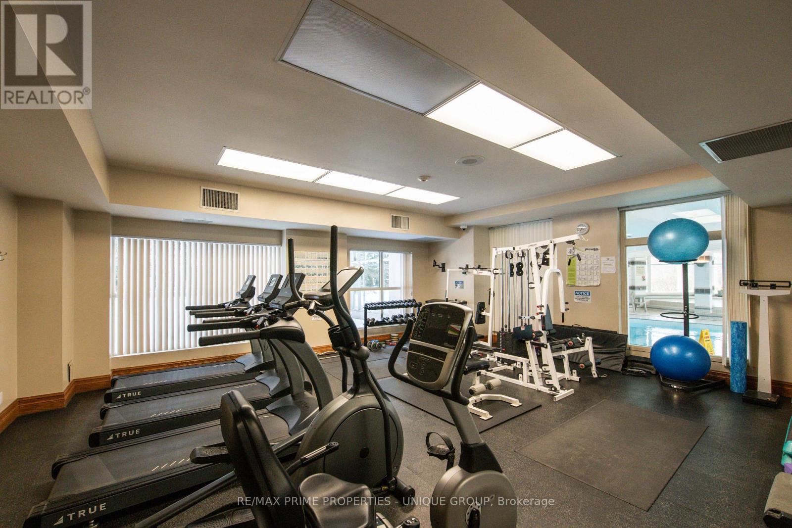 Lp 914 - 18 Concorde Place, Toronto, Ontario  M3C 3T9 - Photo 25 - C12733010