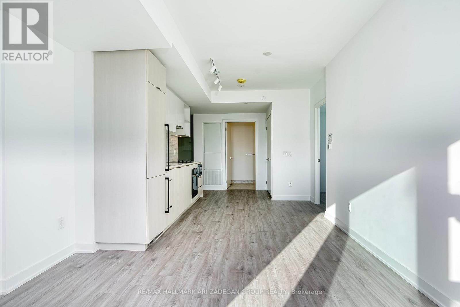 4811 - 252 Church Street, Toronto, Ontario  M5B 1Z2 - Photo 9 - C12733026