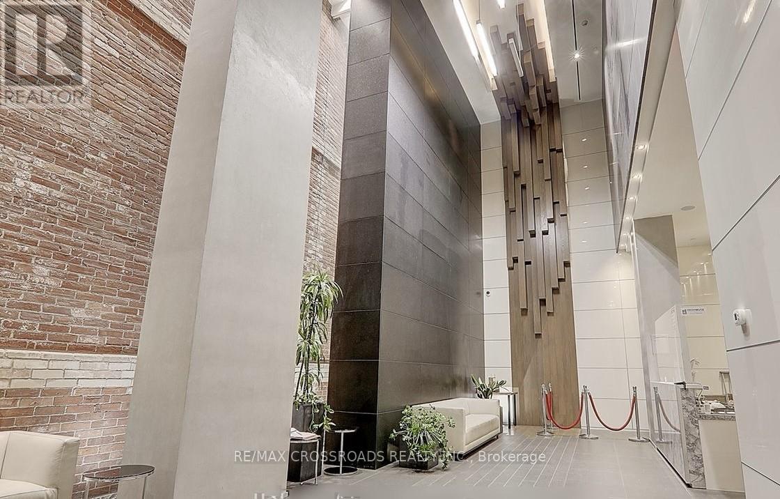 3906 - 15 Grenville Street, Toronto, Ontario  M4Y 1A1 - Photo 11 - C12733082