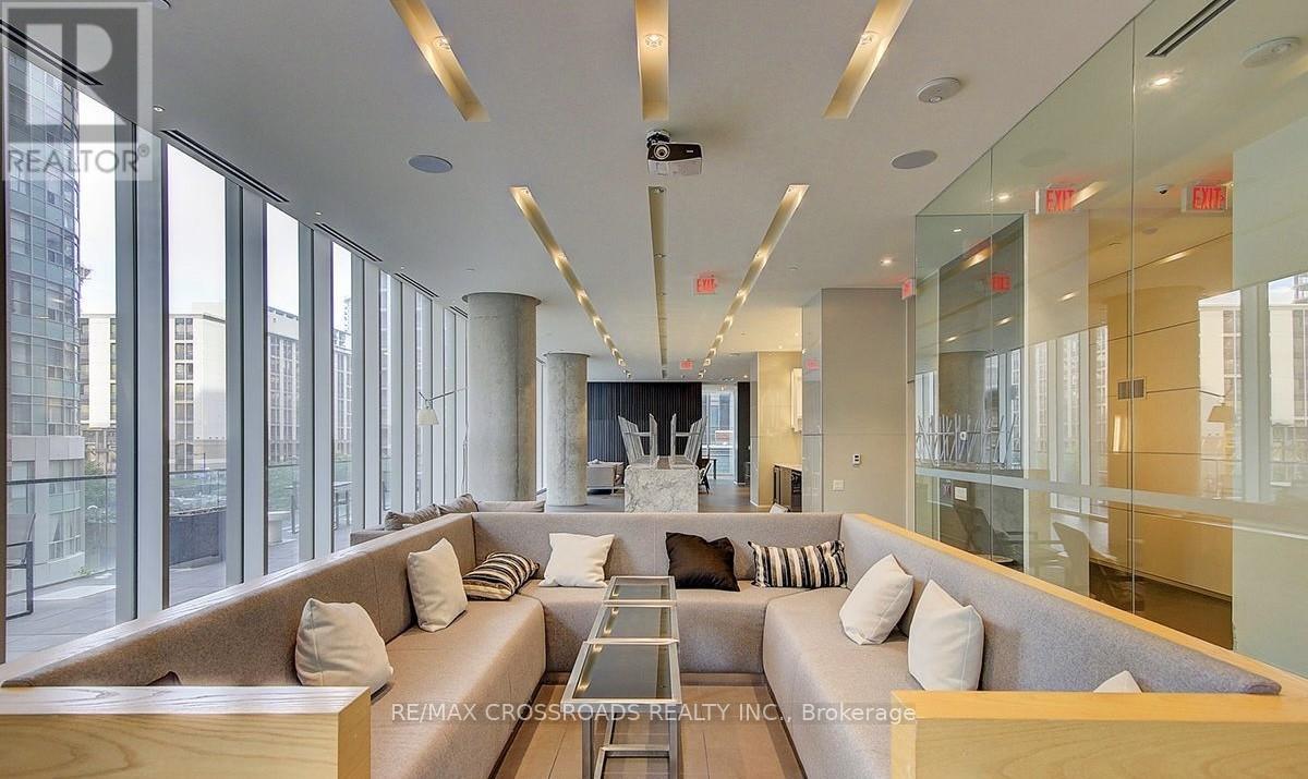 3906 - 15 Grenville Street, Toronto, Ontario  M4Y 1A1 - Photo 13 - C12733082