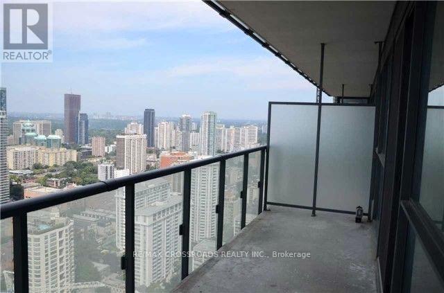 3906 - 15 Grenville Street, Toronto, Ontario  M4Y 1A1 - Photo 9 - C12733082