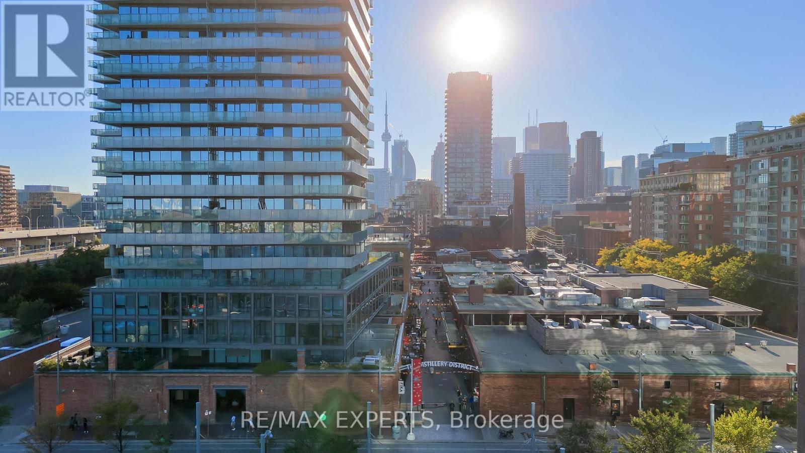 302 - 390 Cherry Street, Toronto, Ontario  M5A 3L7 - Photo 2 - C12733090