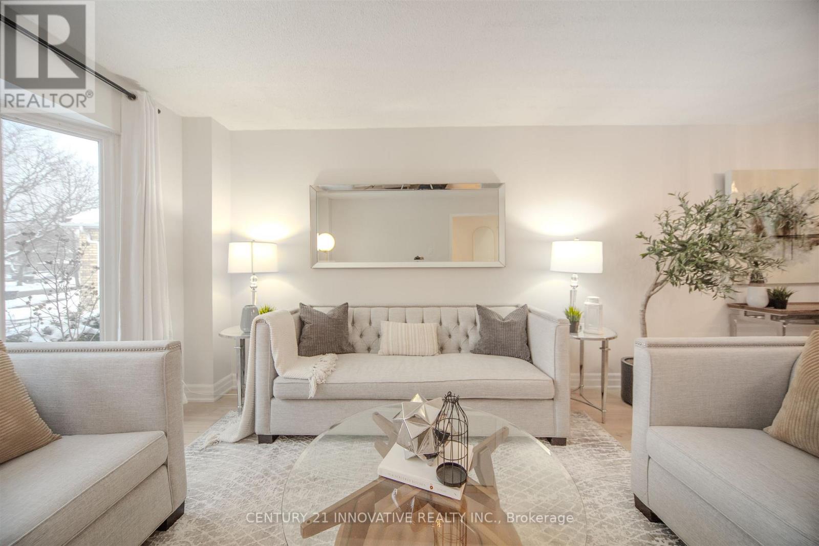 20 Muirbank Boulevard, Toronto, Ontario  M1C 4T6 - Photo 6 - E12733054